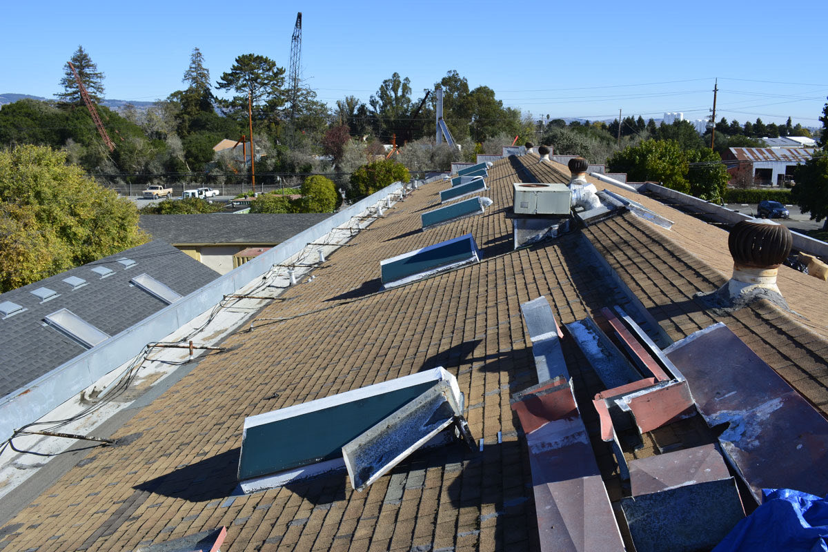 Tar and gravel flat roof work